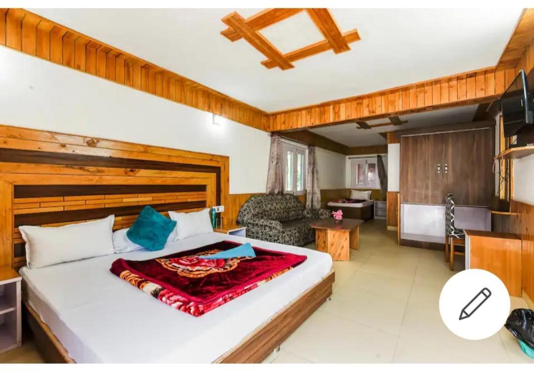 Tirthan Crest Homestay Banjār Eksteriør billede